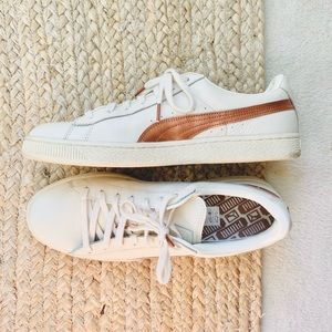 Puma Basket Classic Metallic Sneakers